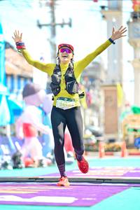 BIB: 24968
                            <button type="button" onclick="openModal(24887538)" class="btn btn-primary btn-sm float-right btn-popup" data-toggle="modal" data-target=".modal-high-quality">
                        <i class="fas fa-shopping-cart"></i> Add to Cart
                    </button>
                                            <button type="button" onclick="isThisMe(24887538, true)" class="btn btn-success btn-sm float-right btn-popup btn-isme hidden" data-toggle="tooltip" data-placement="bottom" title="นี่คือรูปของคุณใช่ไหม คลิกที่นี่เพื่อเอาเข้าอัลบั้ม">
                        <i class="fas fa-plus"></i> Add to album
                    </button>
                    <button type="button" onclick="isThisMe(24887538, false)" class="btn btn-warning btn-sm float-right btn-popup btn-isnotme hidden">
                        <i class="fas fa-ban"></i> Remove from album
                    </button>